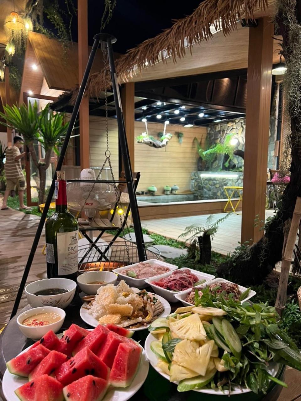 La Garden Homestay Long Xuyên Eksteriør billede