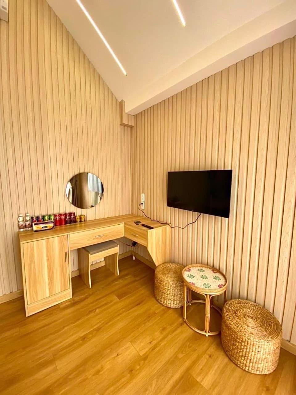 La Garden Homestay Long Xuyên Eksteriør billede